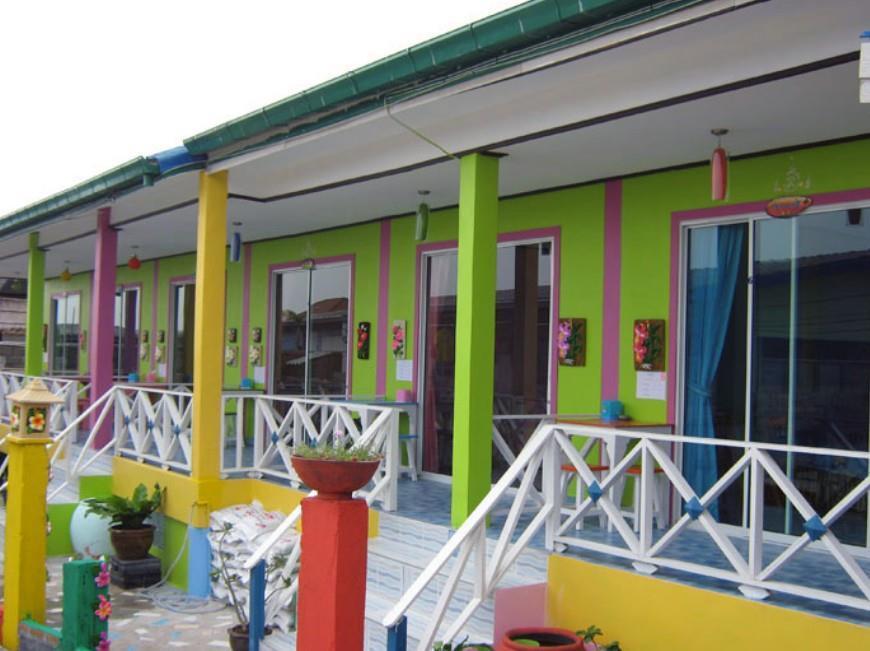 Baan Tipsukon Bed & Breakfast Koh Larn Ngoại thất bức ảnh